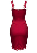 Vestido c/ Renda Tubinho Alcinha Curto