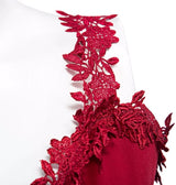 Vestido c/ Renda Tubinho Alcinha Curto