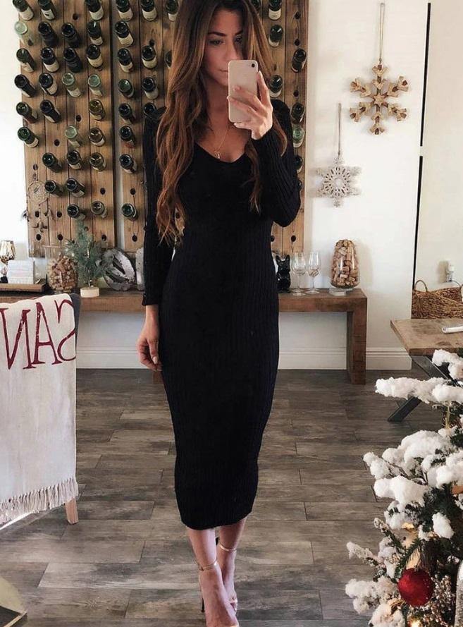 Vestido Tricot Tubinho Midi decotado manga longa preto